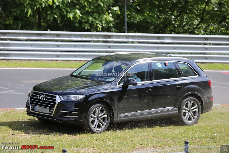 2015 Audi Q7 to get an RS variant-2016audisq7spiedinsideandoutshowsoffonthetesttrackphotogallery_14.jpg