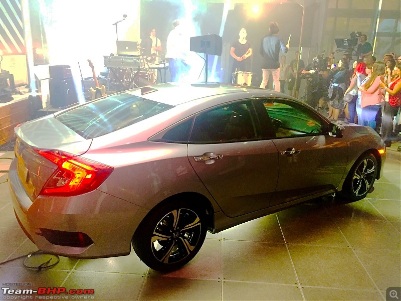 10th-gen Honda Civic will have a 1.5L turbocharged heart! EDIT: Concept revealed-2016hondacivicreveal02.jpg