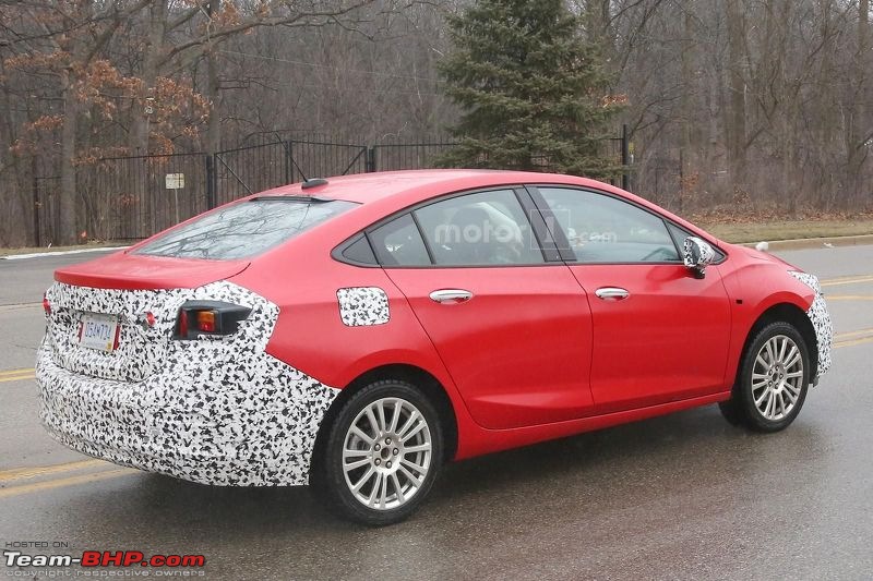 Next-generation Chevrolet Cruze Spied undisguised! EDIT: Now unveiled-chevroletcruzehybridspyphoto.jpg