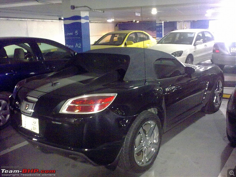 Please help identify this import - It is in Bahrain  EDIT - Its a Saturn Sky-17062009023.jpg