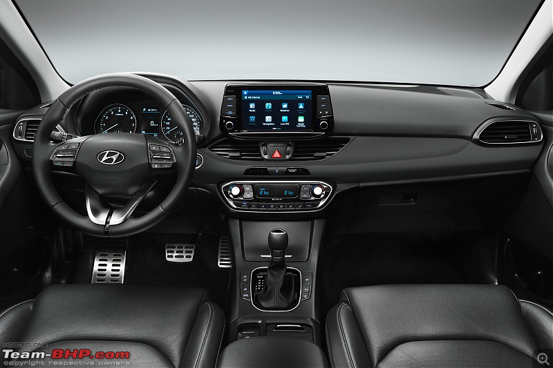 The Hyundai i30 Hatchback-hyundai_i30_interior_2_black.jpg