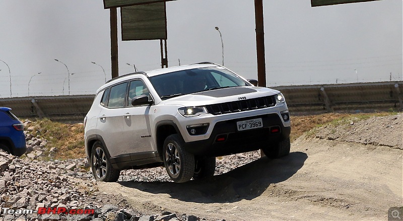 2017 Jeep Compass revealed in Brazil-jeepcompass2.jpg