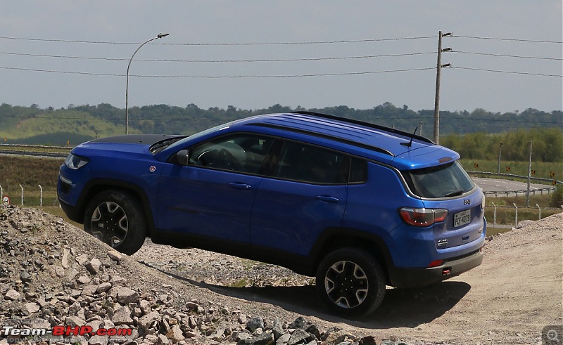 2017 Jeep Compass revealed in Brazil-jeepcompass10.jpg