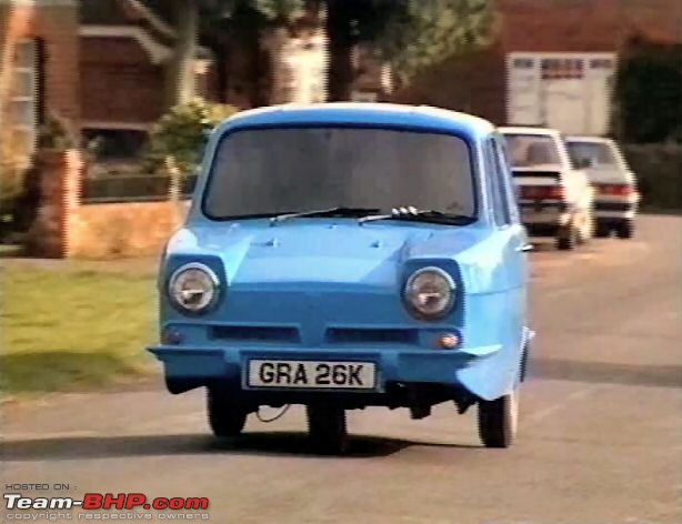 Weird Looking UV's & MPVs !!-reliant_robin_saloon_england2.jpg