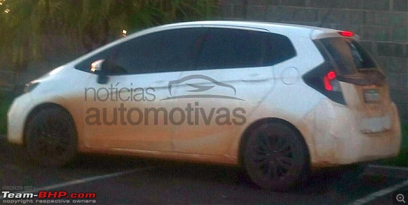 Brazil: Honda Jazz facelift spotted-hondafitflagra10.jpg