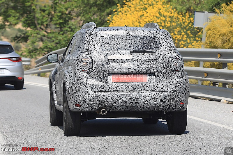 Next-generation Renault / Dacia Duster caught testing-2019daciadusterprototypespiedforthefirsttime_1.jpg