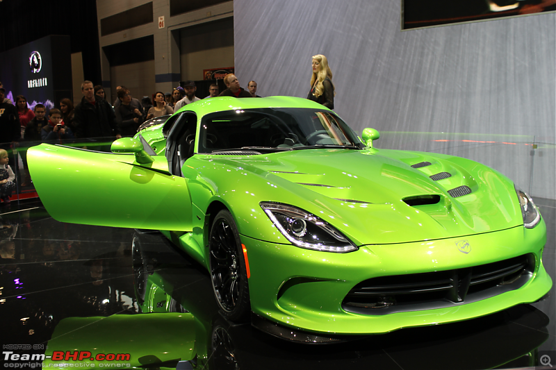 Final Dodge Viper rolls off the production line-13064185915_821c2fb467_o-1.png