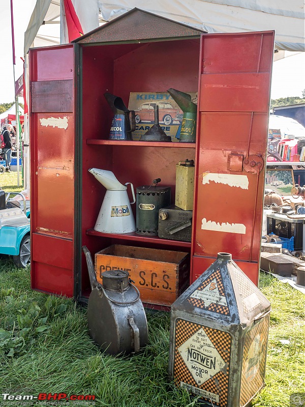 Outdoor sale of unique cars & parts at the International Autojumble, Beaulieu (UK)-p9024897.jpg