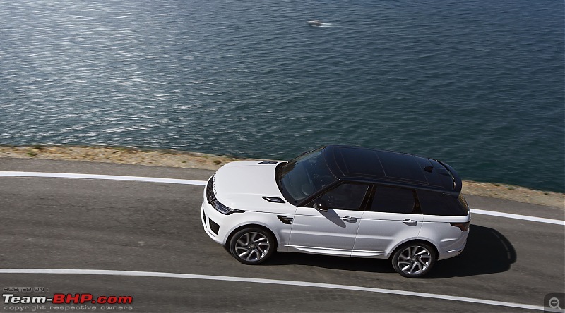 UK: Land Rover unveils Range Rover Sport plug-in hybrid-rrrrs18myphevdynamic04101705.jpg