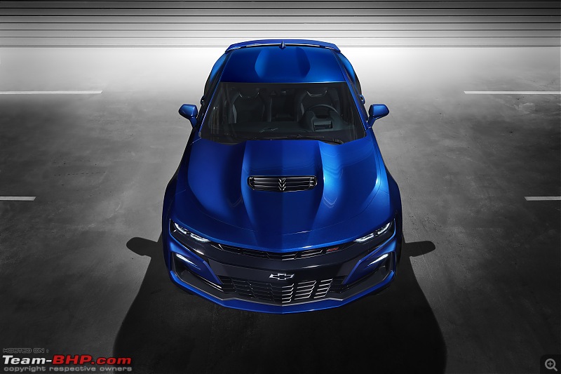 2019 Chevrolet Camaro unveiled-2019chevroletcamaross005.jpg