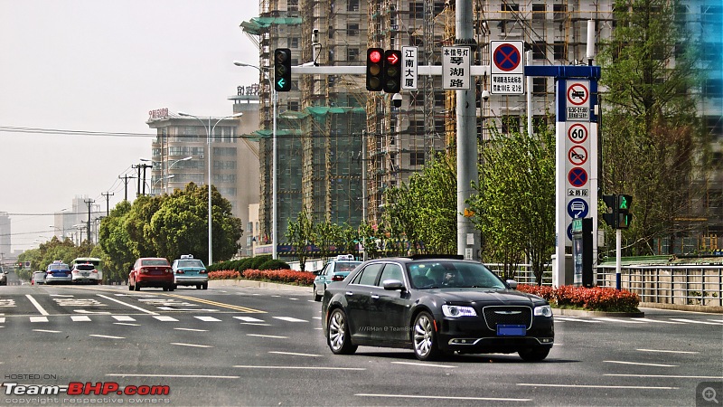 Through my eyes - The automotive scene in China!-chrysler-300c.jpg