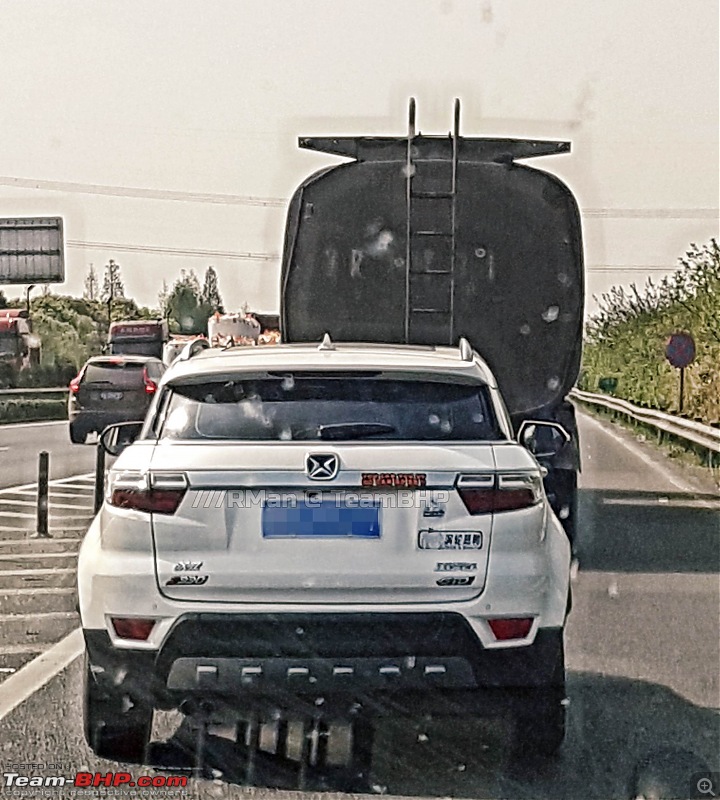 Through my eyes - The automotive scene in China!-landwind-x7-emgrand-x7.jpg