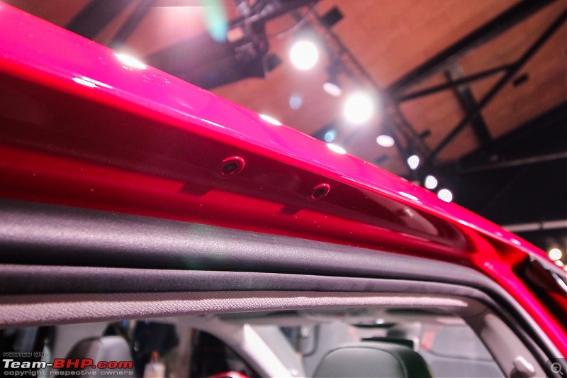 Skoda Scala : Official Preview-roofmounts.jpg