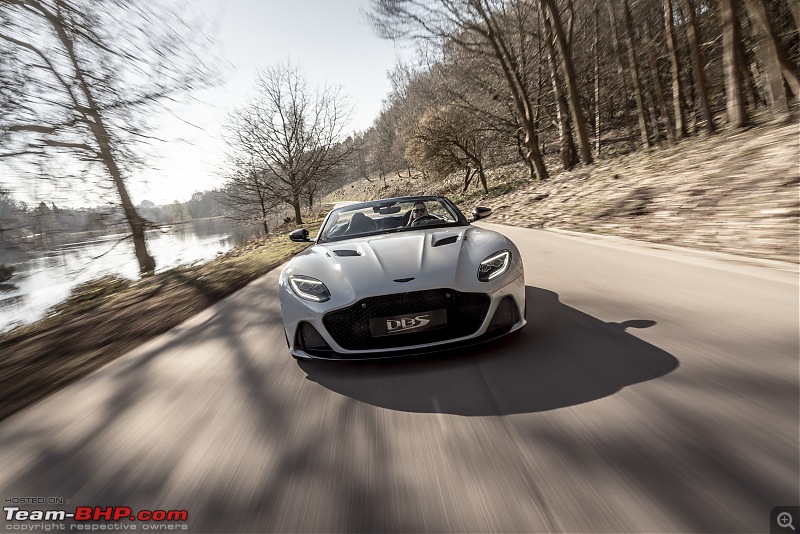 Aston Martin unveils the convertible DBS Superleggera Volante-145ac935ac586774c9486ce8abf64c1b.jpg