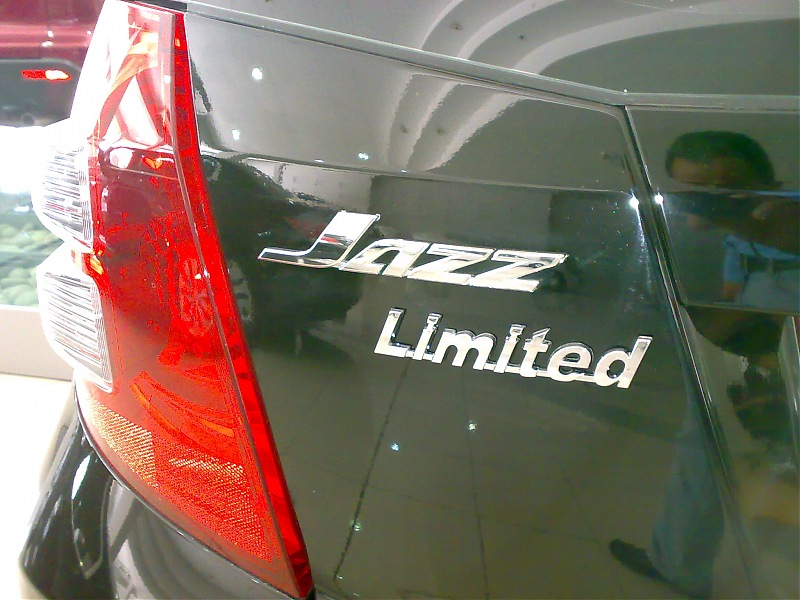 now a Honda Limited Edition Sale in UAE!!-16092009374.jpg