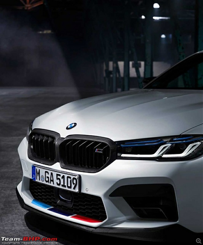 BMW M5 facelift unveiled-smartselect_20200729100653_chrome.jpg