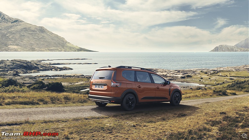 Renault unveils Dacia Jogger 7-seater MPV; a successor to the Lodgy-daciajoggermpv2.jpg