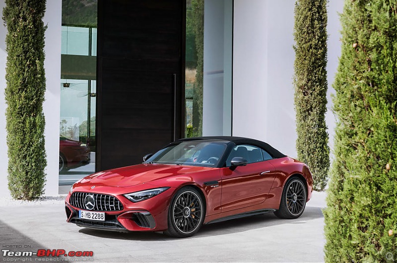 The next-gen Mercedes-Benz SL-81mercedessl632021officialrevealimagesstaticroofup.jpg