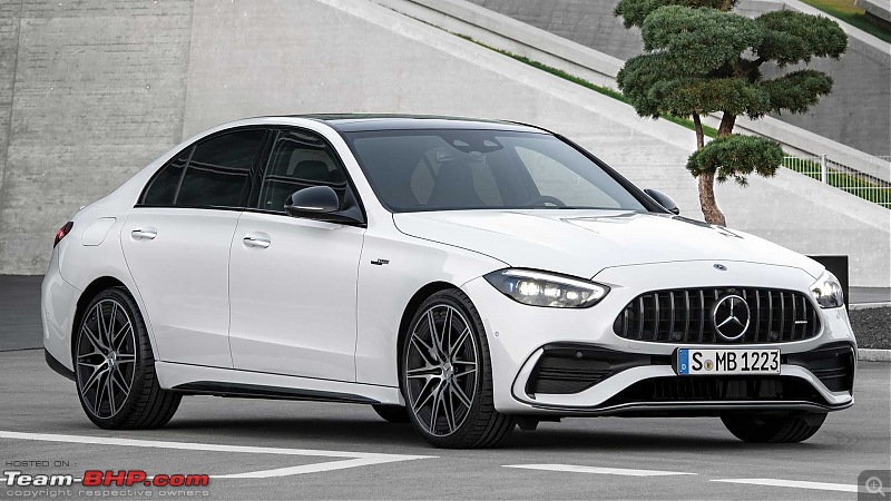 2023 Mercedes-AMG C43 sedan unveiled-2023mercedesamgc43front34.jpg