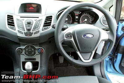 2011 Ford Fiesta Makes an Early Appearance Online-fordfiestainterior230209.jpg