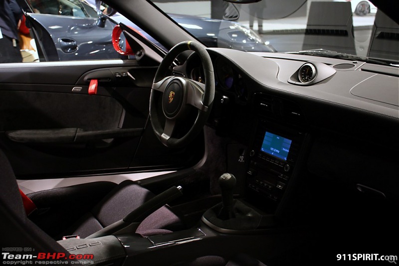 Pics: 2009 Los Angeles International Motor Show-911gt3rs8.jpg