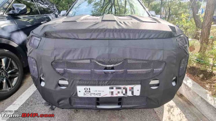 New Hyundai SUV spied: Creta facelift or next-gen Venue?-hyundaisuvspy1.jpg