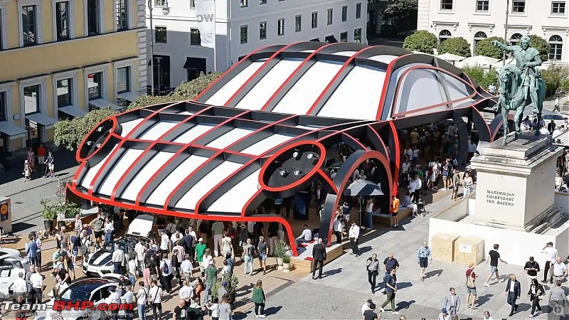 Porsche builds giant 911-shaped walk-through sculpture at the 2023 IAA Motor Show-porsche911space.jpg