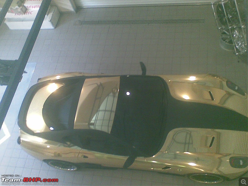 Pics Of Ferraris from the Saudi dealership-gold-car.jpg