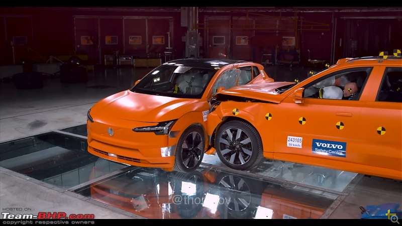 Volvo shows how safe its smallest car is when hit by its largest-ex30ex90crash.jpg