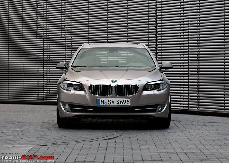 2011 BMW 5-Series-1.jpg