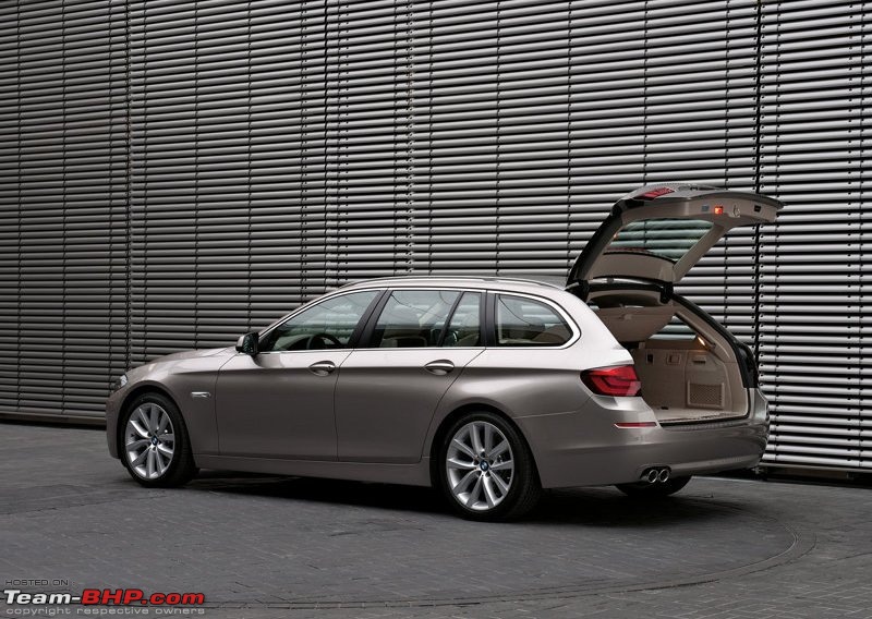 2011 BMW 5-Series-7.jpg