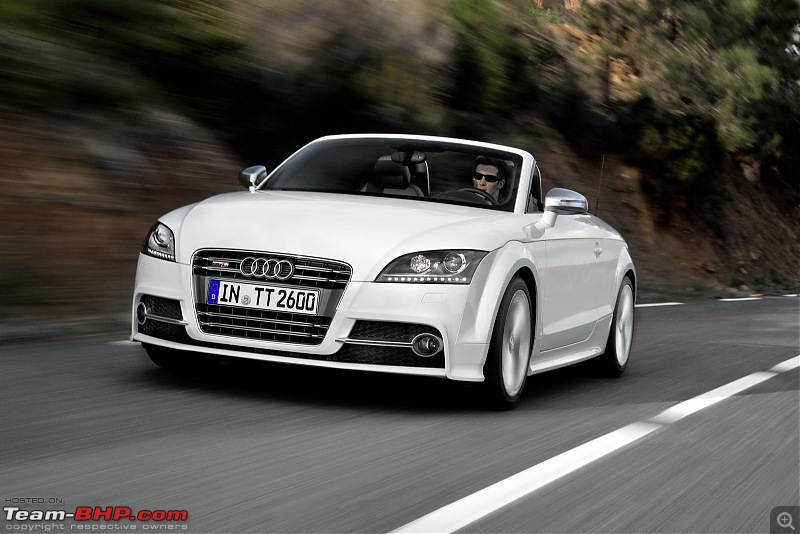 Audi TT coupe/roadster/TTS facelifted-2011auditts4.jpg