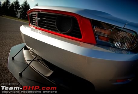 2012 Ford Mustang : BOSS 302-boss12_l01_lg.jpg