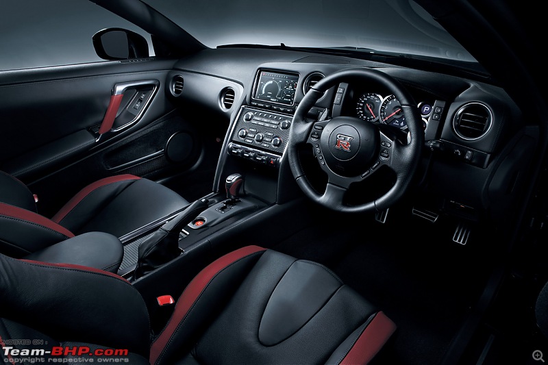 2011 Nissan GTR-r3510101815.jpg