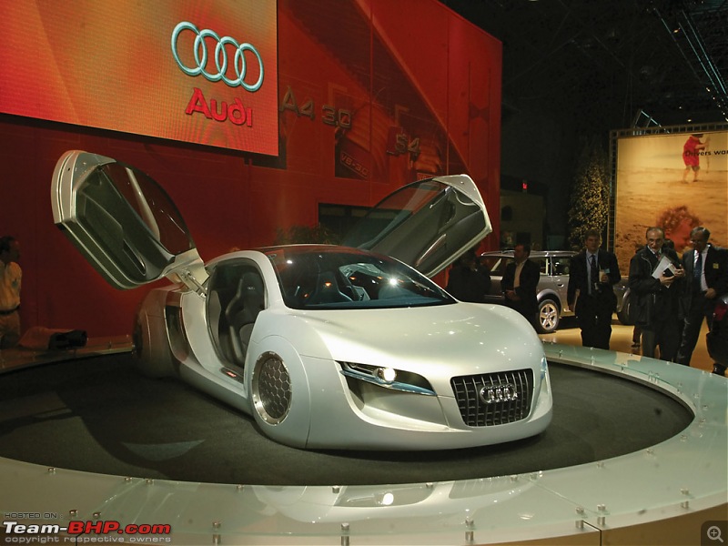The Most Dramatic Doors Of The Century-auto_audi_rsq__000281_1.jpg