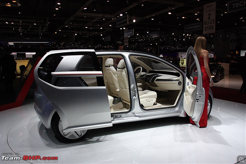 81st International Motor Show - Geneva 2011-04volkswagengiugiarogoconcept.jpg