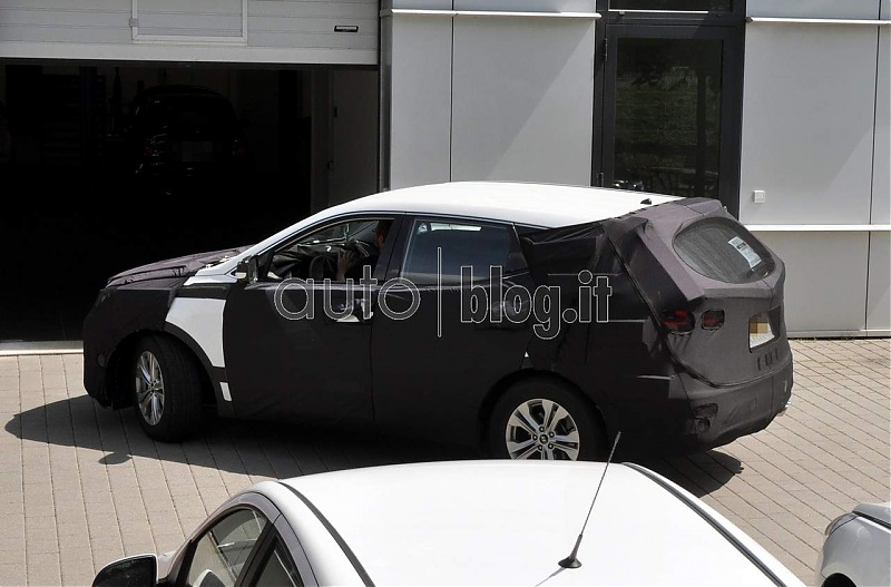 SPIED: Next-gen Hyundai Santa Fe/ix45 coming in 2013!-big_fotospiahyundaiix45_07.jpg