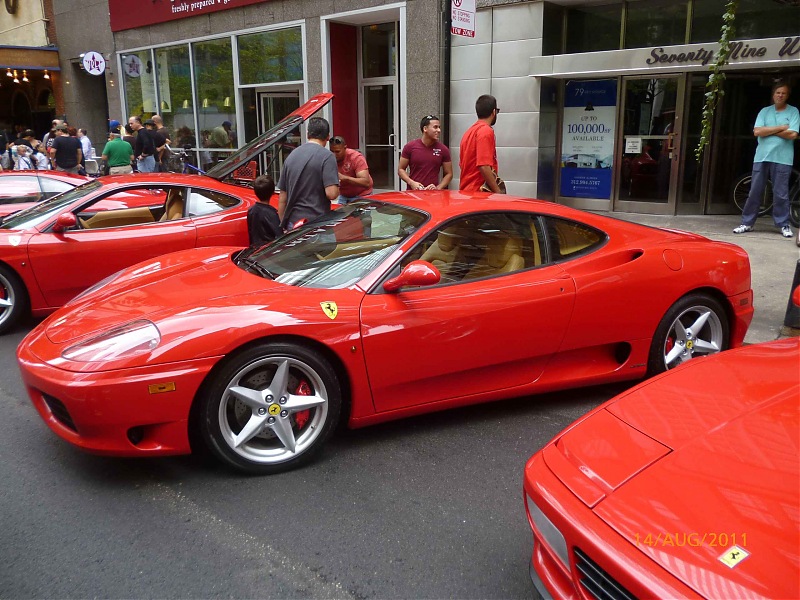 Ferrari mania at Chicago!-p1000753.jpg