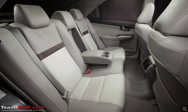 2012 Toyota Camry. EDIT : Totally undisguised pics on Page 2!-2012_toyota_camry_07.jpg