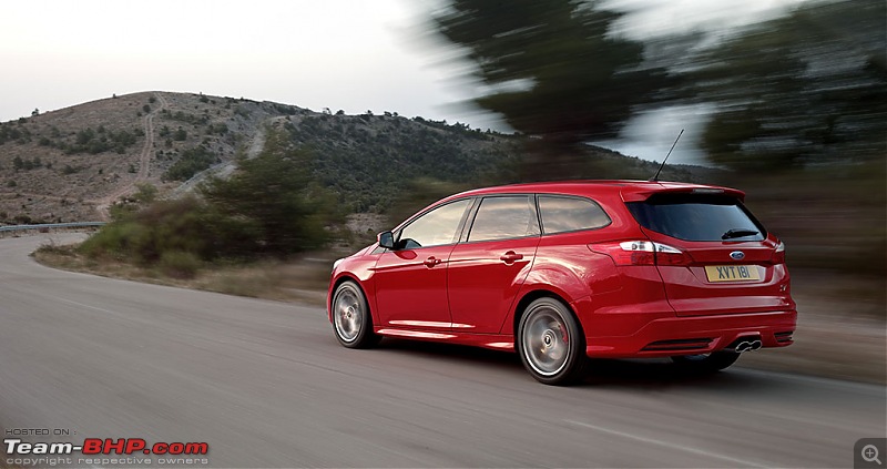 2012 Ford Focus ST-2012_ford_focus_st_st_wagon_images_012.jpg