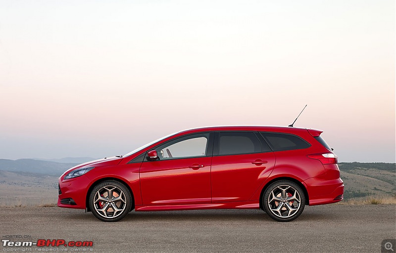 2012 Ford Focus ST-2012_ford_focus_st_st_wagon_images_013.jpg
