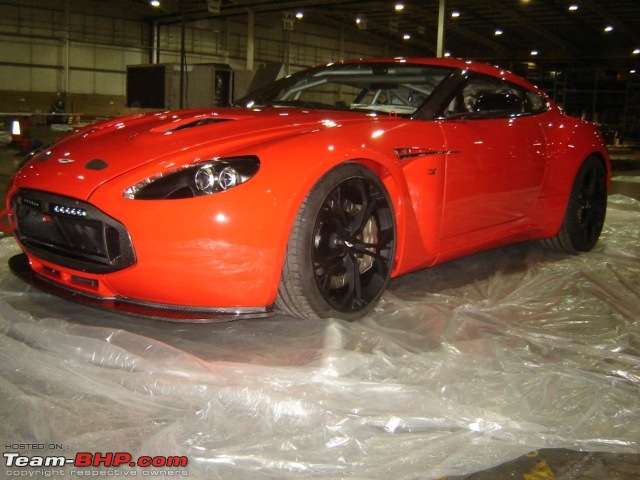 Aston Martin unwraps new V12 Zagato-aston-martin-zagato-v12-2011-model..jpg