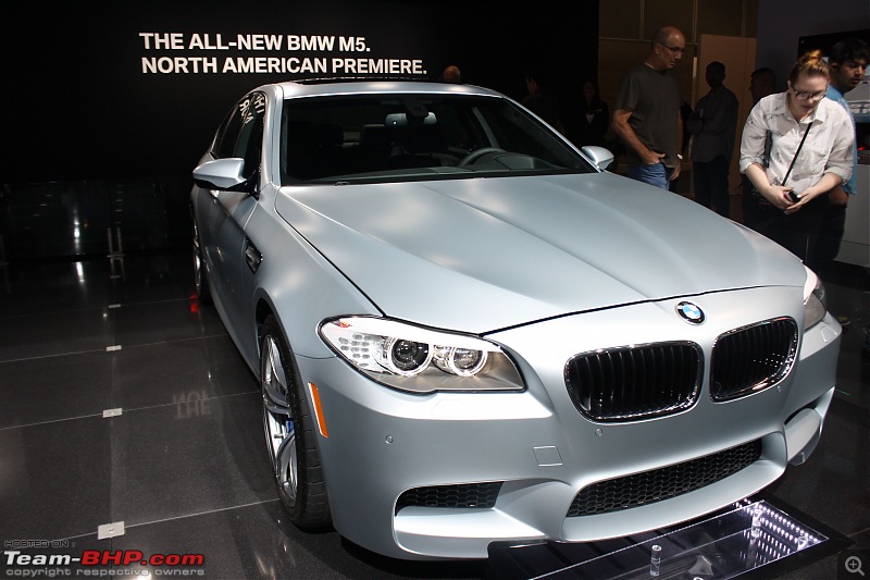 Los Angeles Auto show - 2011-bmw_new_m5_facade.jpg