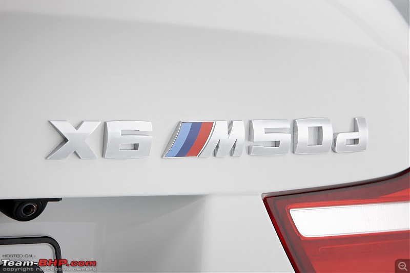 BMW's new torque monster: 3.0L I-6 tri turbo diesel, 381 hp, 740 NM-bmwx6m50d122.jpg
