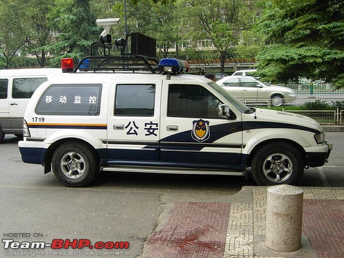 Ultimate Cop Cars - Police cars from around the world-x20.jpg