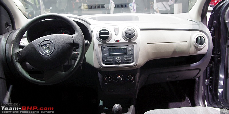 Dacia Lodgy-dacialodgygeneve8_header1600x800.jpg