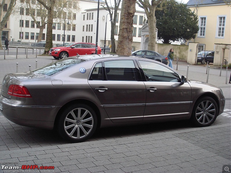 Has anyone seen the VW Phaeton-dsc03139.jpg