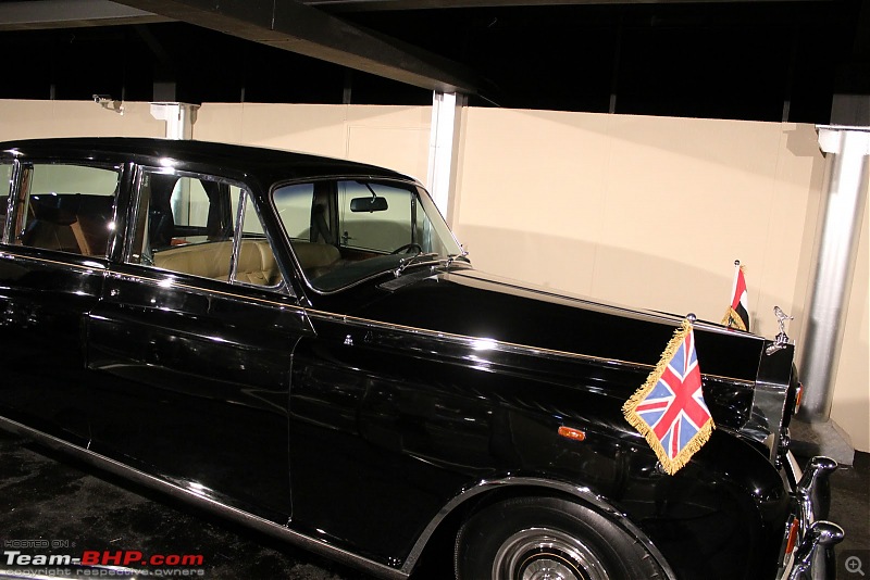 The Iconic Queen Elizabeth's Diamond Jubilee - Glimpses of Her Rendezvous With Cars!-queencarabu-dhabi-august-2011.jpg