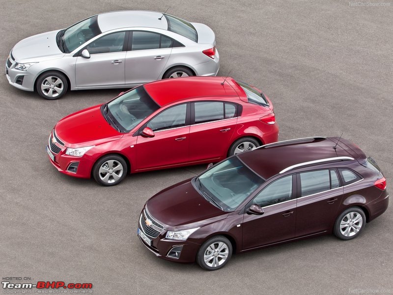 Chevy Cruze Station wagon unveiled!-chevroletcruze_station_wagon_2013_1600x1200_wallpaper_2c.jpg