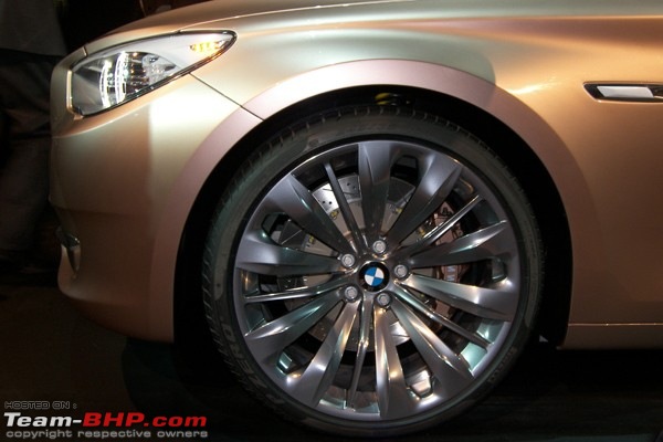 BMW 5 series GT (progressive activity sedan) revealed-another unconventional BMW-bmw5seriesgtbreakscover014.jpg